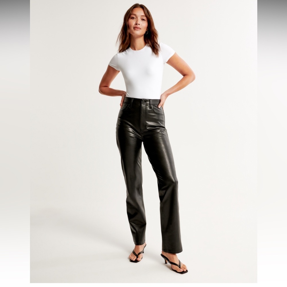 Abercrombie and Fitch 90s Straight Vegan Leather Pants